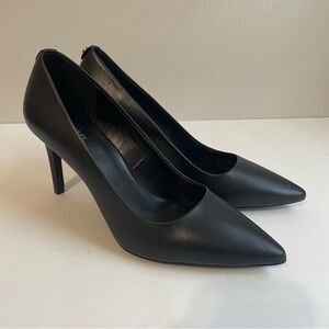 MICHAEL Michael Kors Dorothy Stiletto High Heels Black Pointed Toe Women’s sz 8